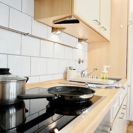 Stylisches Fuer Max 5 Personen In Naehe Zum Hbf Und Koblenzer-innenstadt * Koblenz (Rhineland-Palatinate)