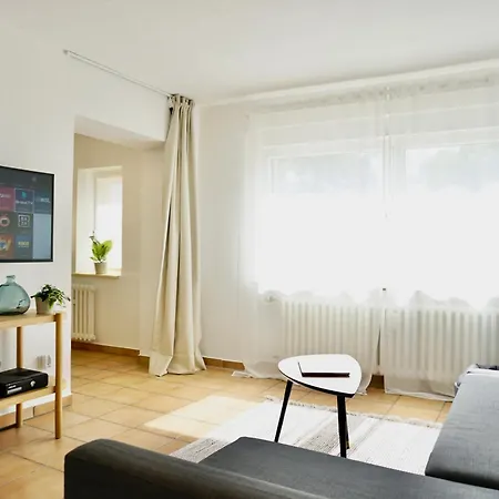 Stylisches Fuer Max 5 Personen In Naehe Zum Hbf Und Koblenzer-innenstadt * Koblenz (Rhineland-Palatinate)